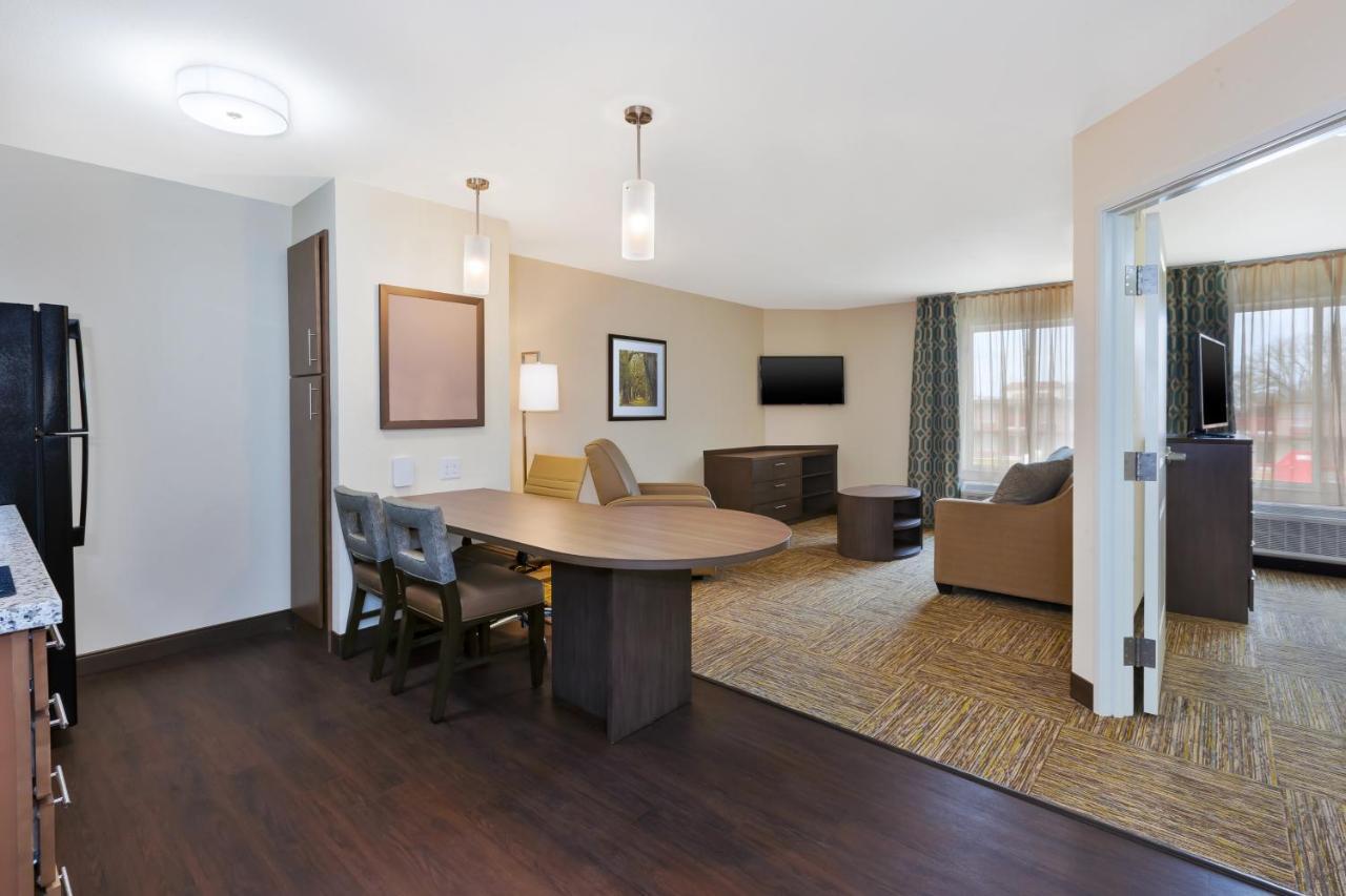 Candlewood Suites Louisville - Ne Downtown Area By Ihg Esterno foto