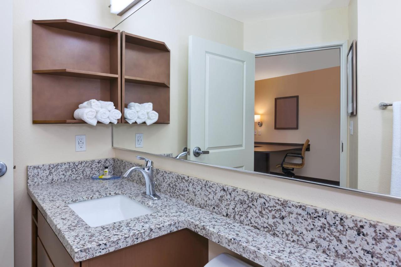 Candlewood Suites Louisville - Ne Downtown Area By Ihg Esterno foto